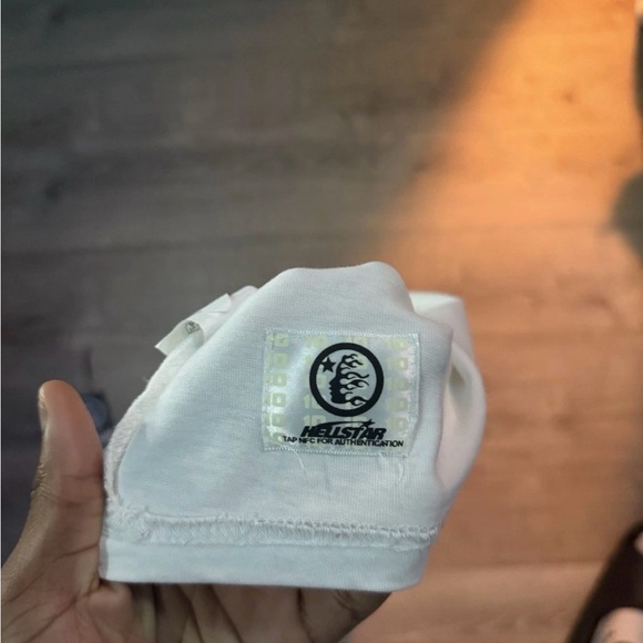 Hellstar Men's Graphic Long Sleeve Tee - White and Pink - Picture 4 of 5